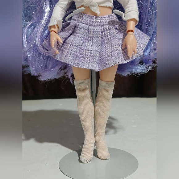 Rainbow High Jr Violet Willow 9" Fashion Doll - Picture 3 of 9